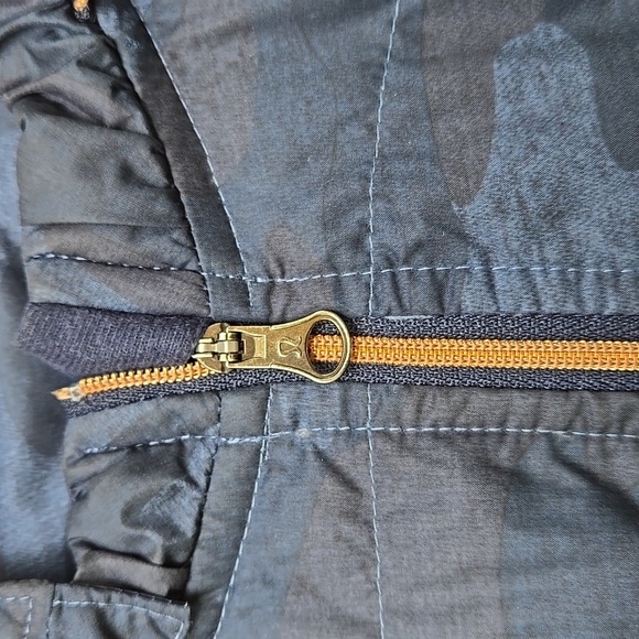 Lululemon Spring Fling Puffy Windbreaker Size 4 - Picture 9 of 9